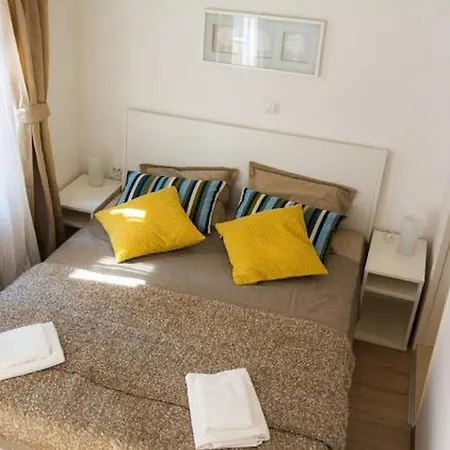 Casa de hóspedes Nautica 4*
