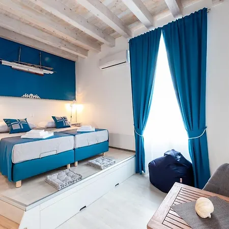 Guest house Nautica Rooms