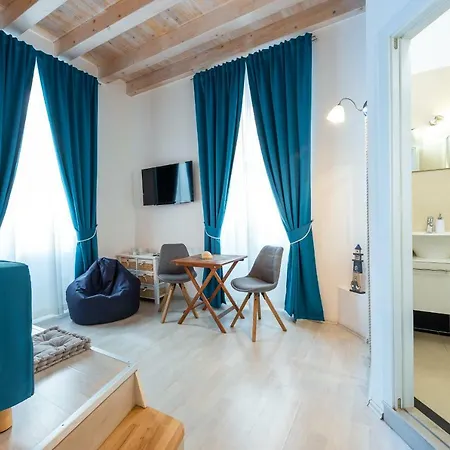 Nautica Rooms